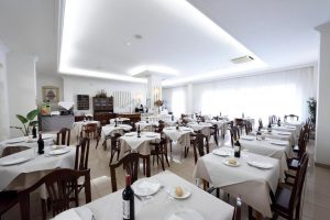 hotel con restaurante y buffer en puerto de cruz tenerife